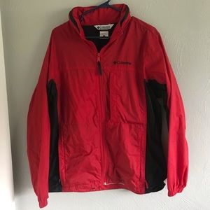Men’s Columbia Rain Jacket - Medium